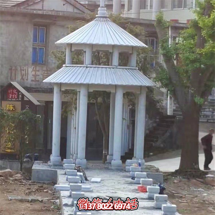 精美大理石雕刻二層涼亭，為農(nóng)村文化廣場添彩