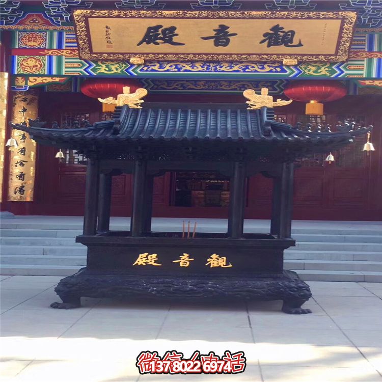 華寶鑄鐵長(zhǎng)形香爐，讓觀音殿更加美麗