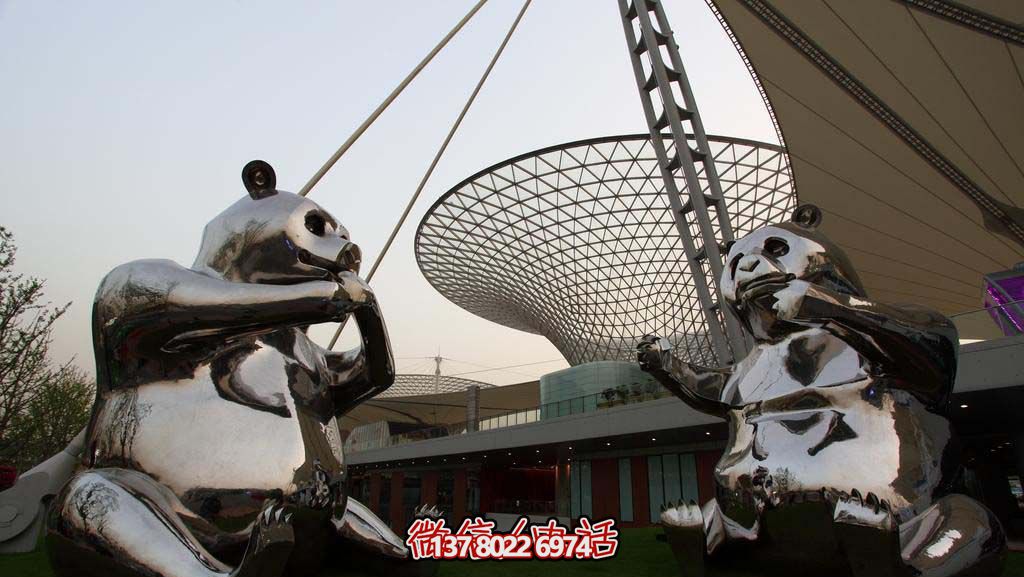 不銹鋼卡通熊貓雕塑，為動物園擺放鏡面裝飾