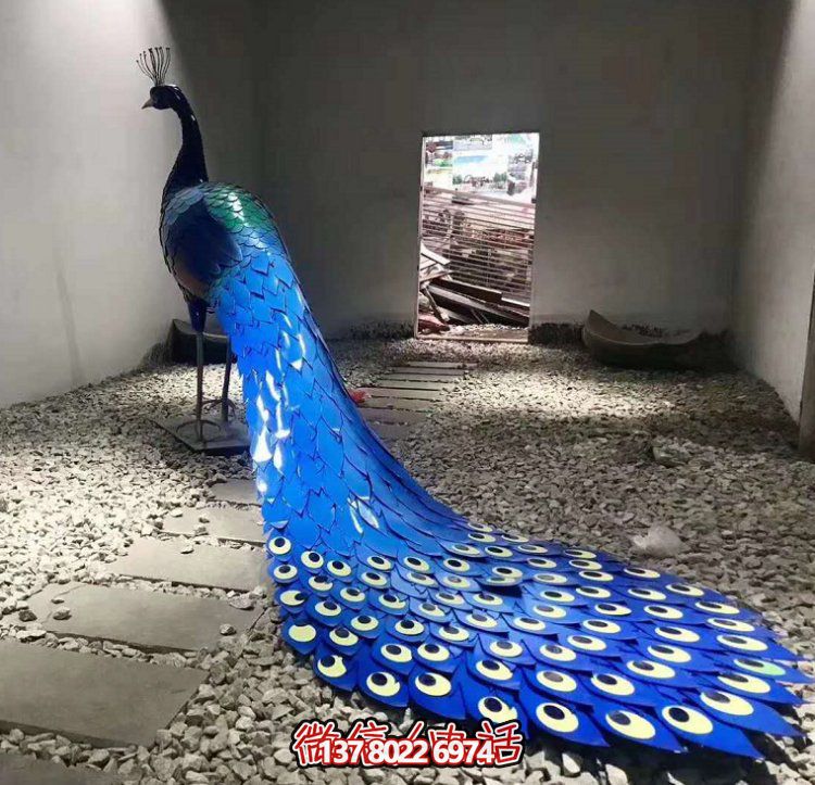 優(yōu)質不銹鋼孔雀雕塑，為城市廣場添彩