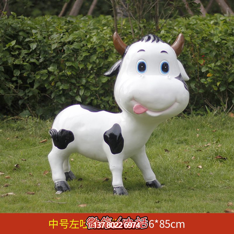 中號(hào)玻璃鋼雕塑牛，為草坪增添綠意