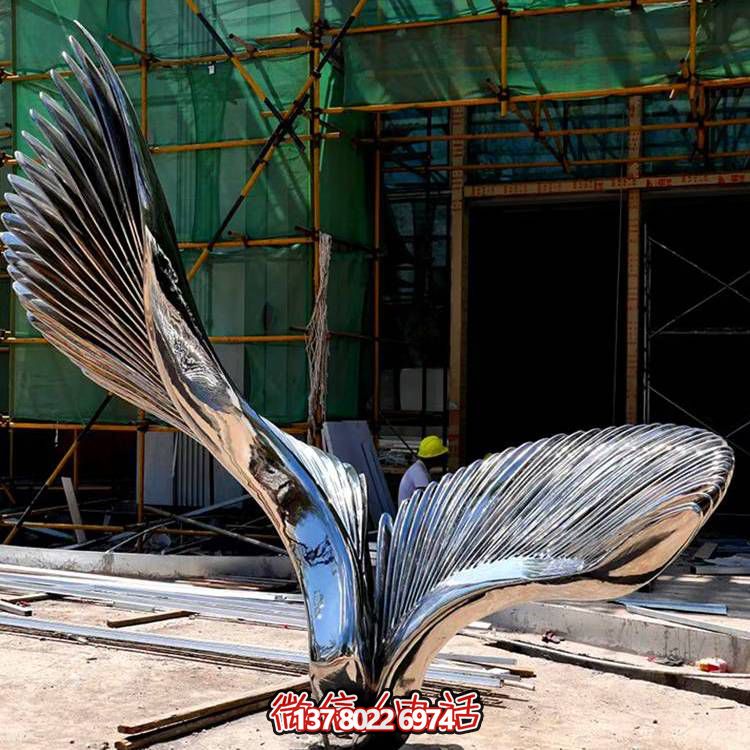 現(xiàn)代風(fēng)格不銹鋼噴泉擺件，創(chuàng)造完美的戶外水景