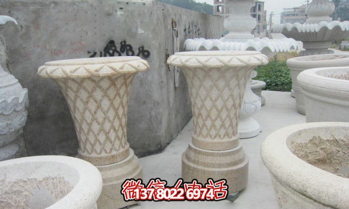 聚焦傳統(tǒng)文化，打造完美的自然景觀——大理石花籃花盆雕塑系列