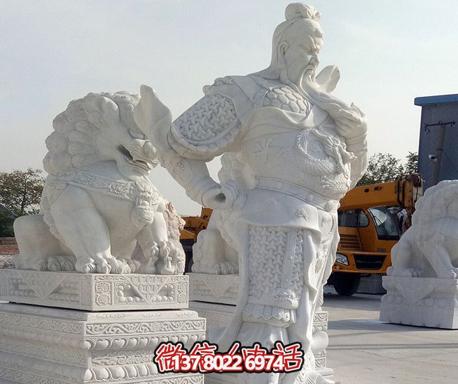 漢白玉大型關公雕塑，增添景觀美感