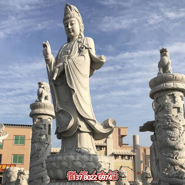 滴水觀音大型雕塑，欣賞美麗的戶外景點(diǎn)