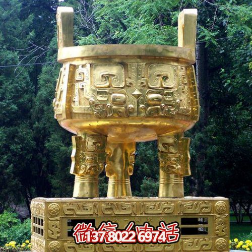 大型噴金漆鑄銅鼎，精美園林裝飾