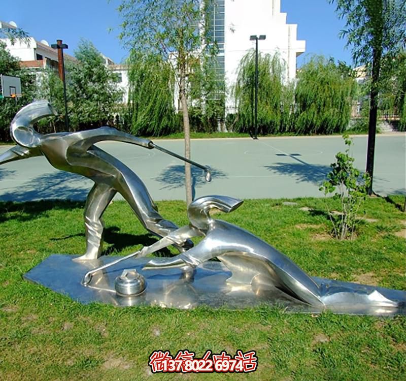 不銹鋼冰壺雕塑，點(diǎn)綴小區(qū)花園，創(chuàng)造休閑運(yùn)動(dòng)空間