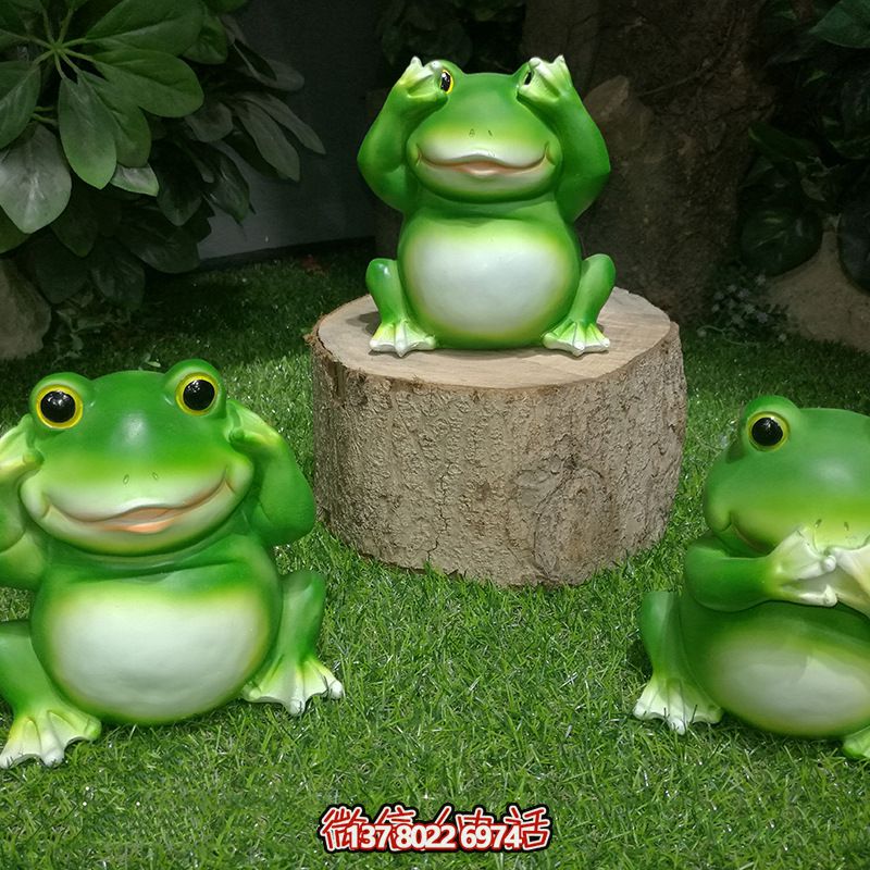 海邊玻璃鋼青蛙雕塑，個性十足