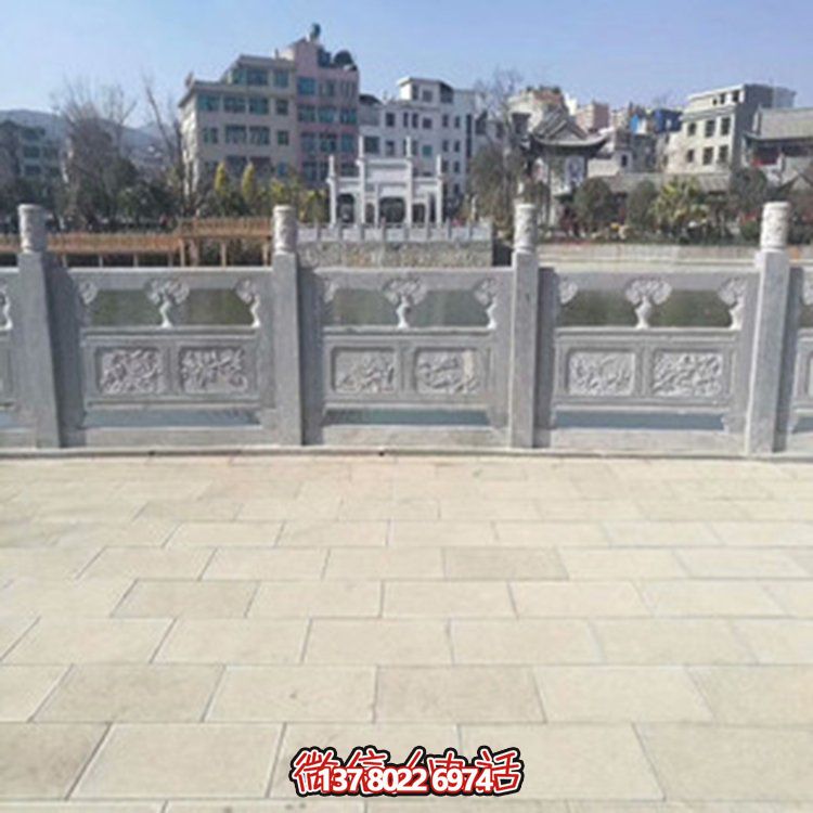 精美大理石雕塑欄桿，裝點戶外園林景觀