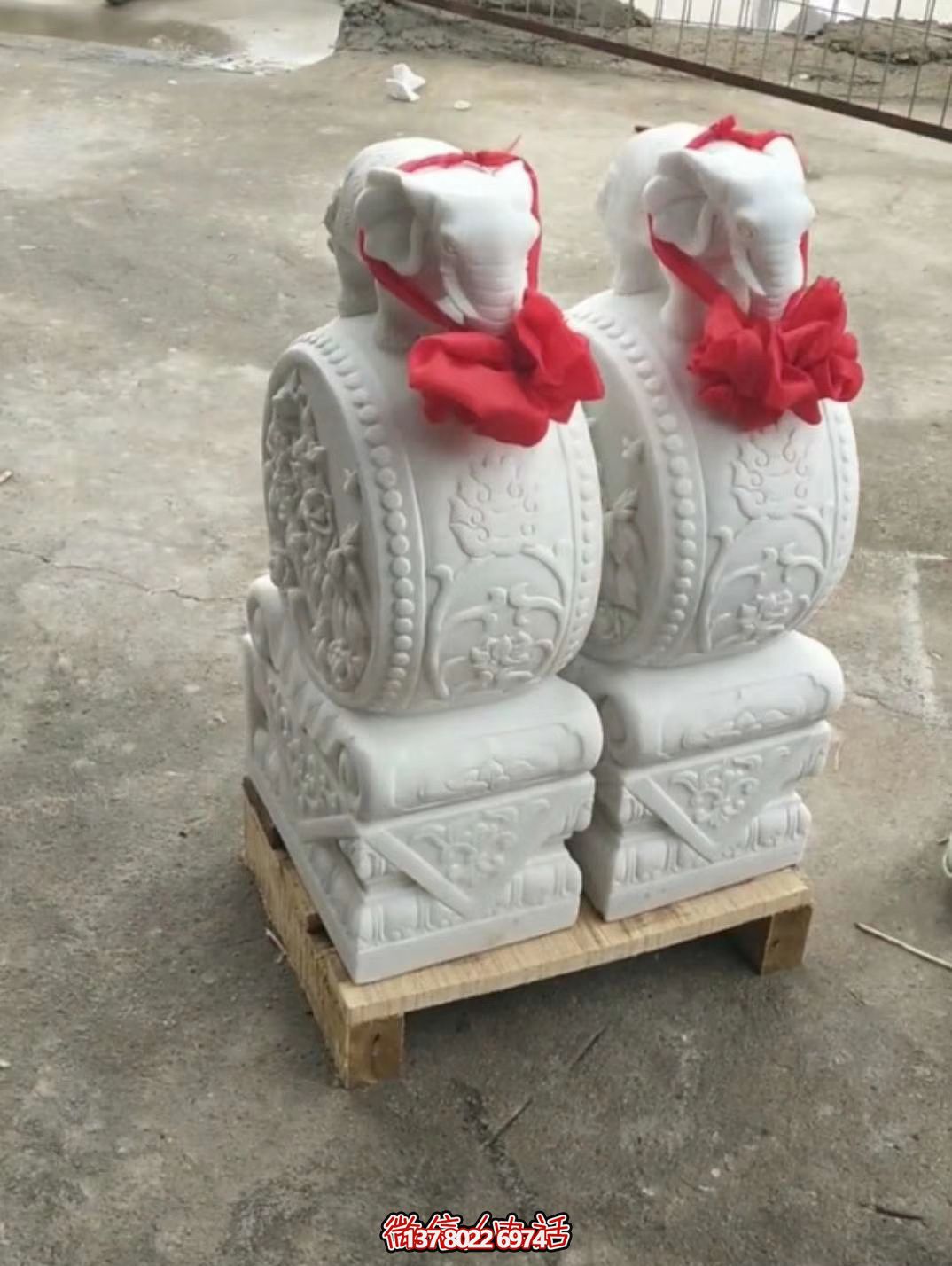 漢白玉吉祥小象雕塑，石門(mén)口擺放門(mén)墩