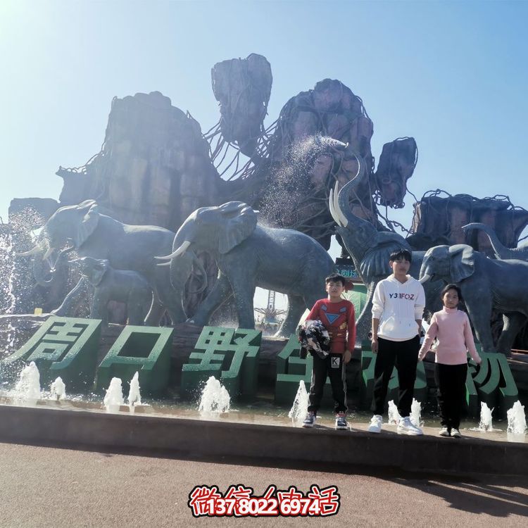 美麗的戶外玻璃鋼雕塑，引領(lǐng)景觀主題