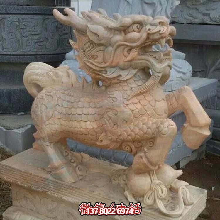 漢白玉獅子瑞獸石雕，給您的企業(yè)門前帶來吉祥福氣