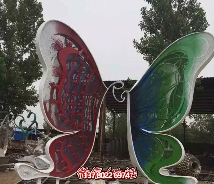 玻璃鋼海邊蝴蝶雕塑——將藝術與創(chuàng)意完美結合