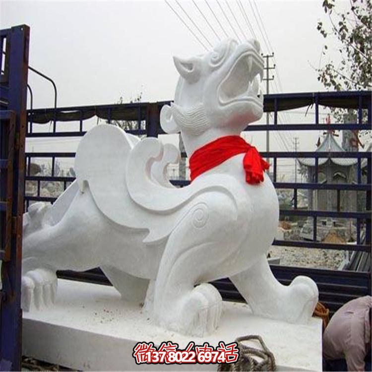 大理石石雕麒麟，古典庭院裝飾精美大型雕塑