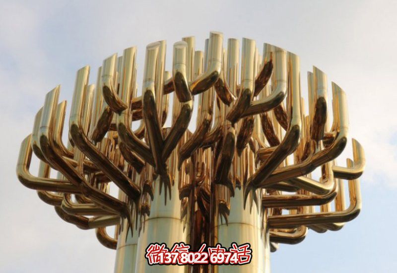 不銹鋼大樹雕塑，金色噴涂