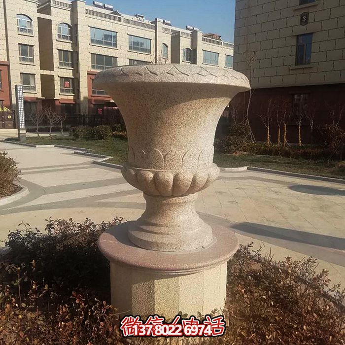 歐式裝飾石雕花盆，讓您的小區(qū)更添靚麗