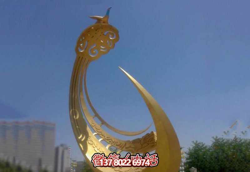 精美不銹鋼鳳凰雕塑，點(diǎn)綴戶外廣場(chǎng)