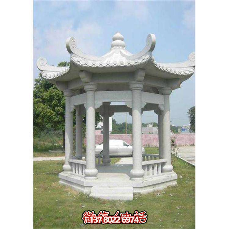 精美石雕涼亭，為公園添彩